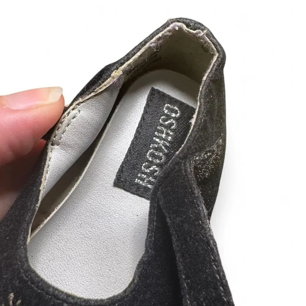 Osh Kosh Black Velvet Mary Jane Shoes With Flower Detail Size 2